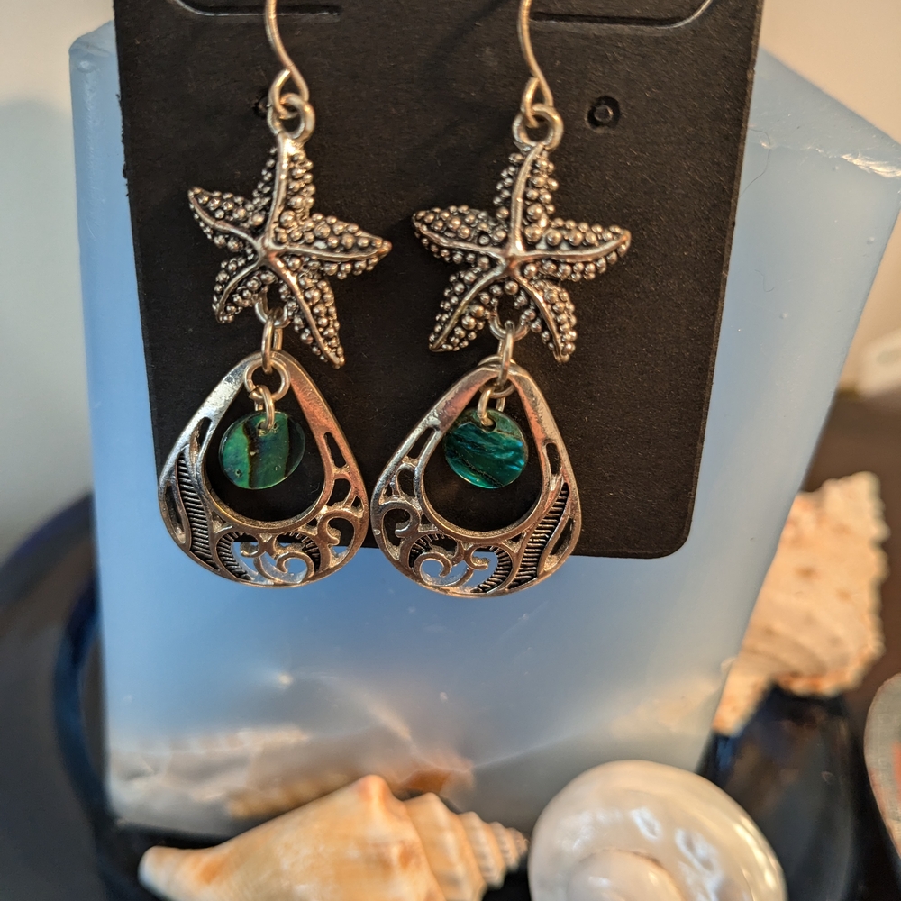 Elegant Starfish Green Earrings